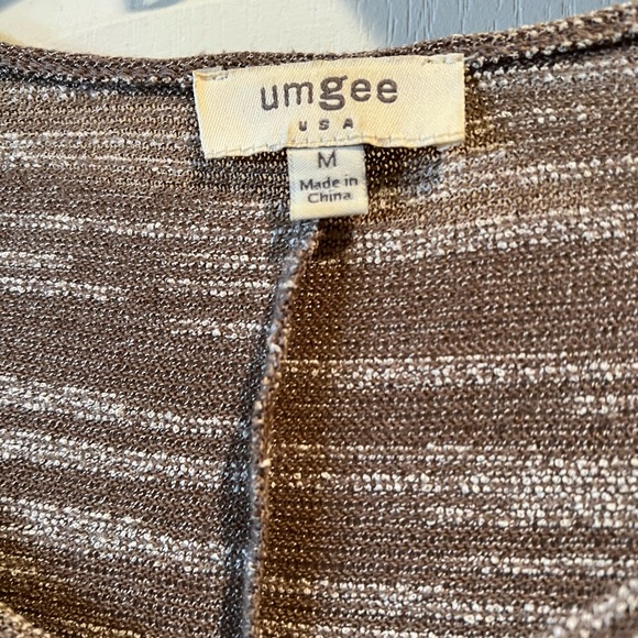 Umgee Sweater - Picture 2 of 3